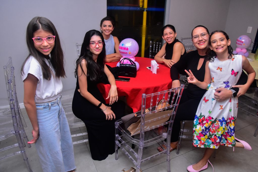 Camilla Pereira, Ana Cecília, Josi Nunes, Cybelle Cavalcante, Lana Abreu E Valentina Ester