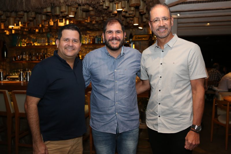 happening - Band promove jantar especial com o jornalista Zeca Camargo em Fortaleza