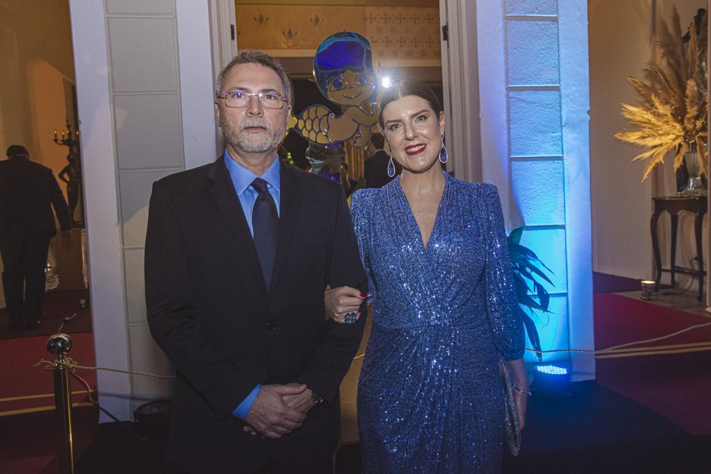 Carlos E Carla Pereira