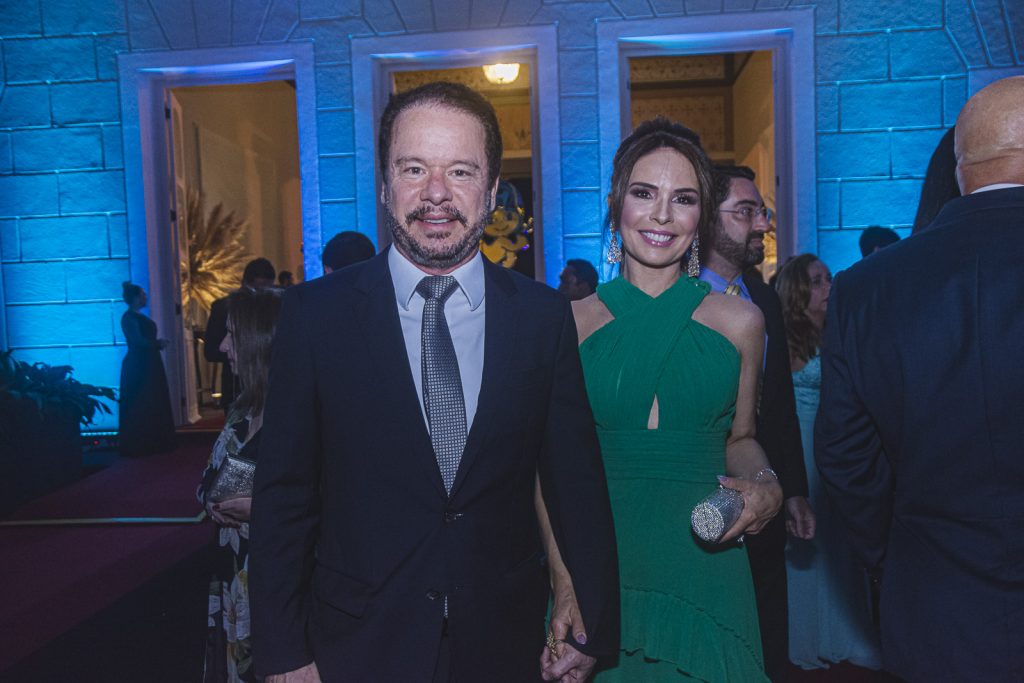 Carlos E Eveline Fujita