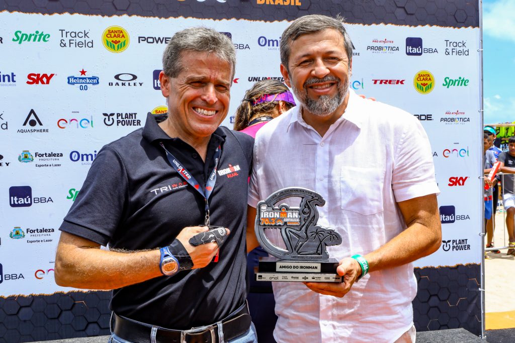 Carlos Galvao E Elcio Batista (1)