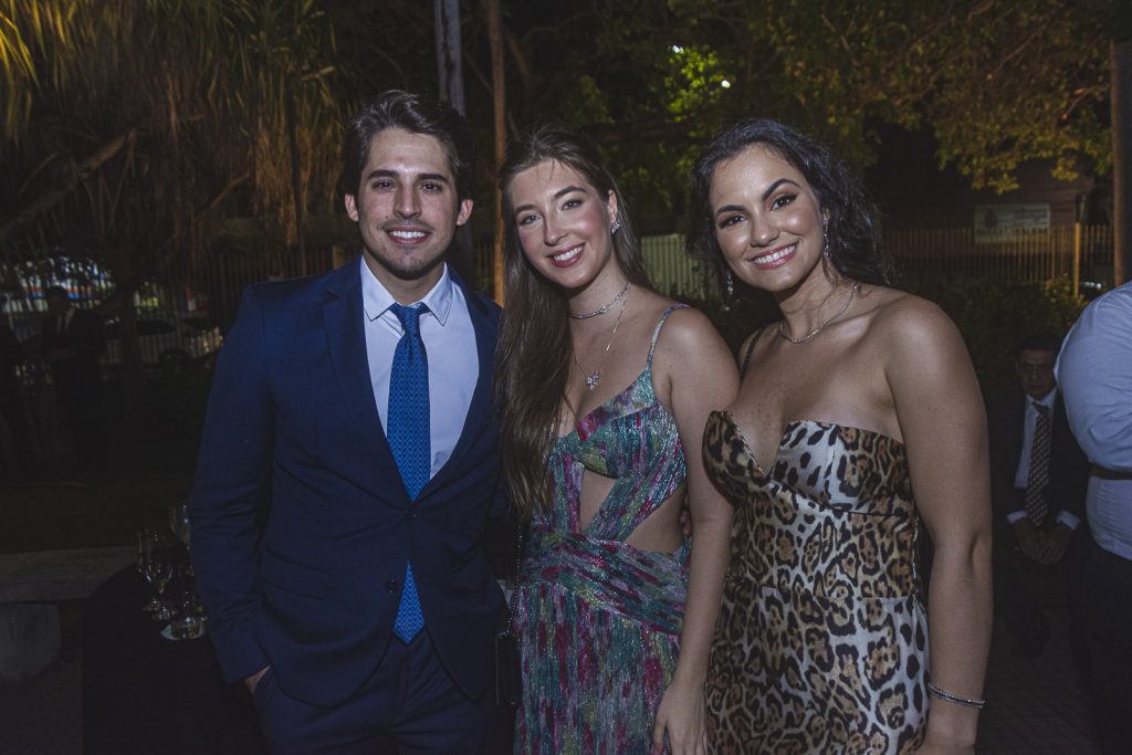 Carlos Otavio, Monique Porto E Julia Wanderley