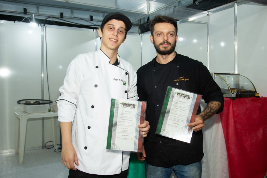 Chefs Hugo Benevides E Netto Rodrigues