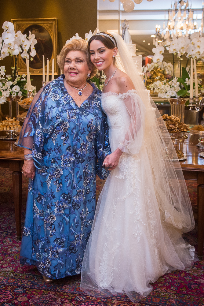 Consuelo E Natasha Dias Branco (3)