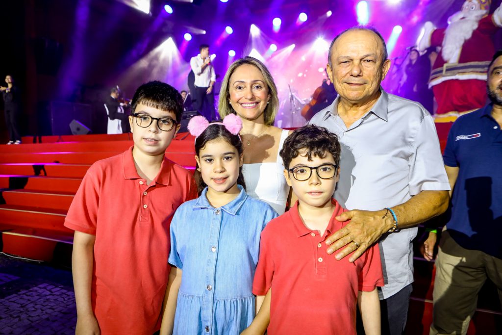 Davi, Luiza, Carla, Gabriel E Honorio Pinheiro
