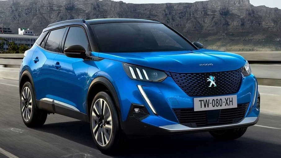 Peugeot confirma Novo e-2008 para este mês no Brasil Peugeot confirma Novo e-2008 para este mês no Brasil