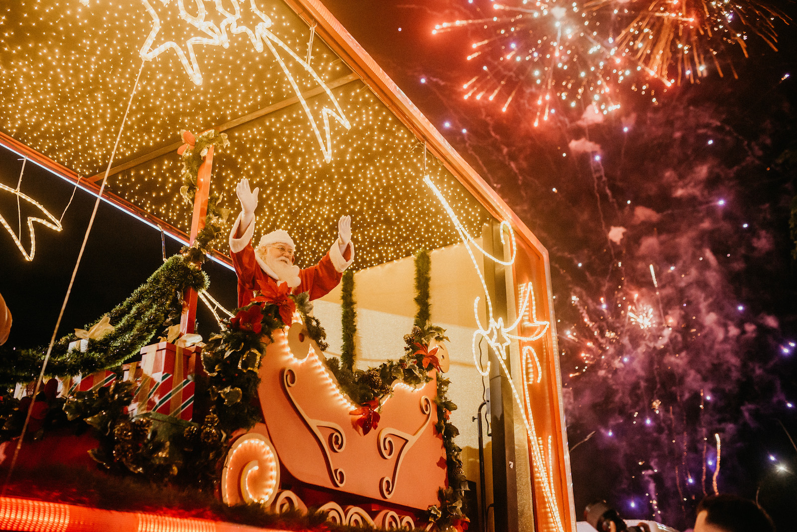 Com voo de helicóptero e caminhão decorado, Papai Noel chega ao Shopping Iguatemi Bosque no próximo domingo (6)