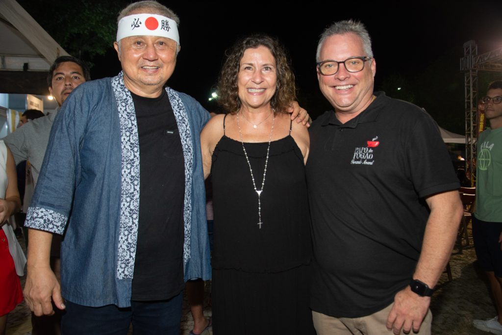 Élcio Nagano, Liege Xavier E Fernando Amaral