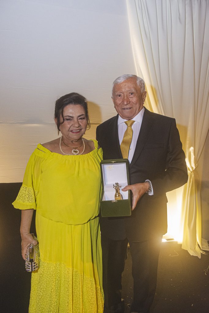 Elda E Darinval Bringel