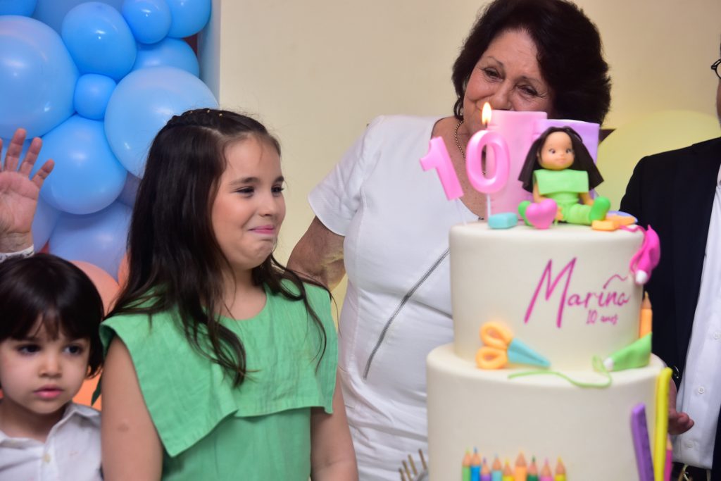 Enzo, Marina E Silvia Crisóstomo