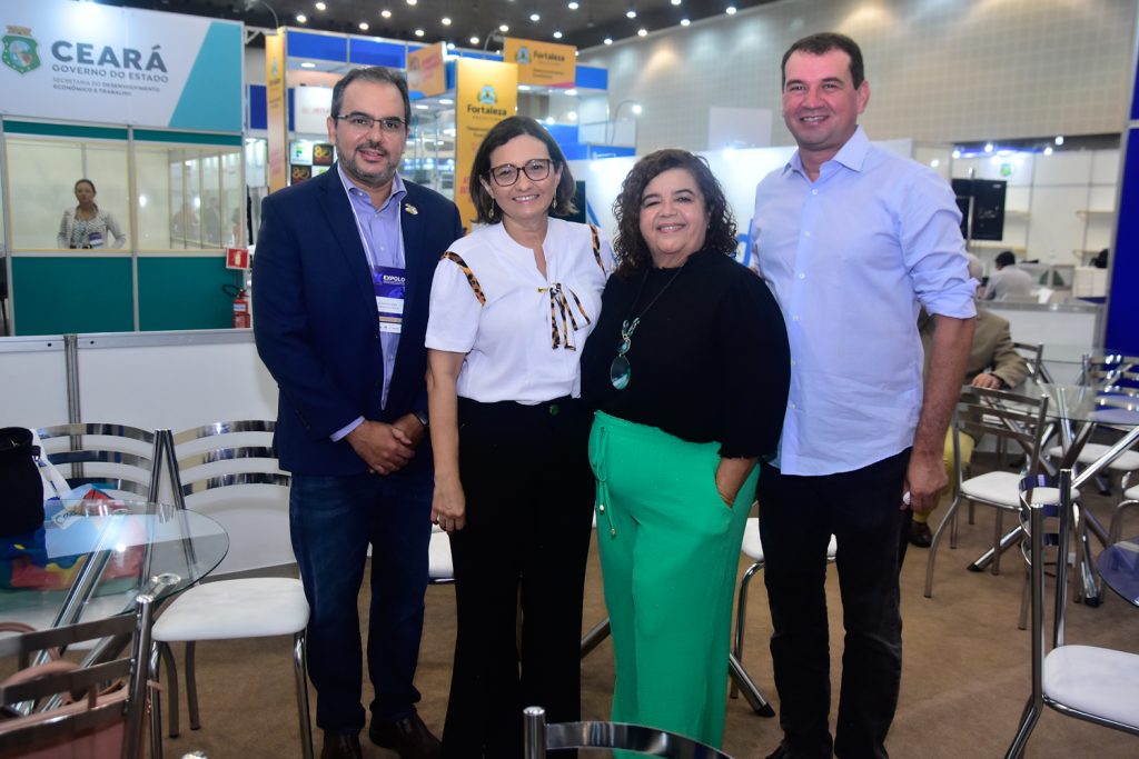 Eugênio Vieira, Cibele Gaspar, Livania Teixeira E Josbertini Clementino