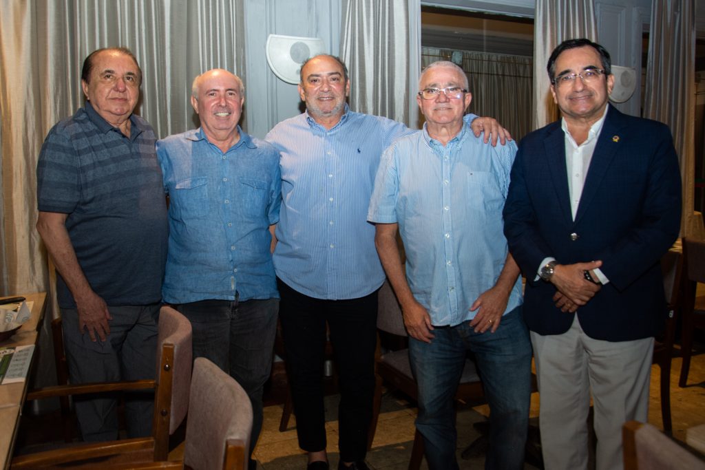 Firmo De Castro, Amarílio Cavalcante, Zé Carlos Mororó, Alcimor Rocha E E Jardson Cruz (2)