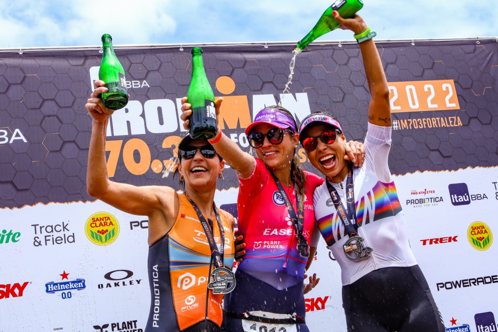 Helena Dumond. Patricia Mendes E Mikelle Coelho (10)