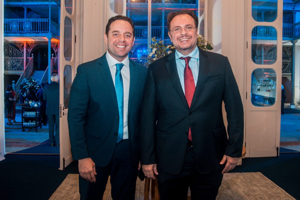 Irineu Guimarães E Adriano Nogueira