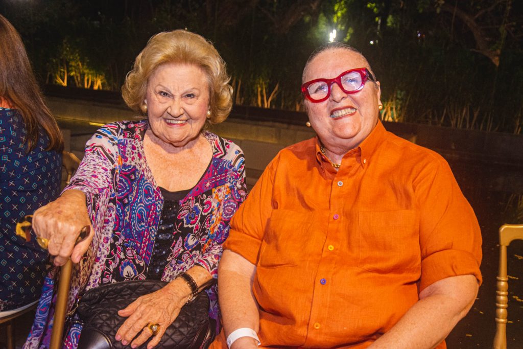 
				Ivone Rebouças e Zezé Santiago
				