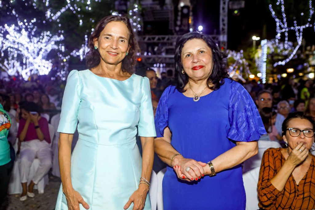 Izolda Cela E Nailde Pinheiro