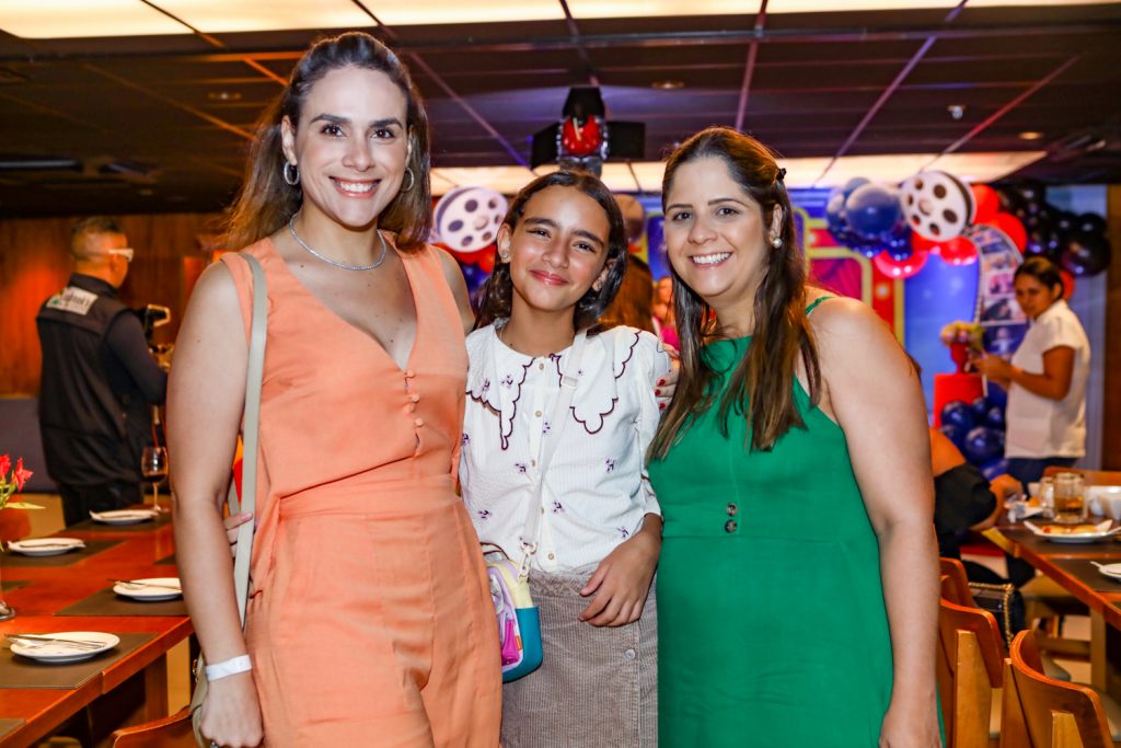 Jessica Monteiro, Lara Teixeira E Talita Melo