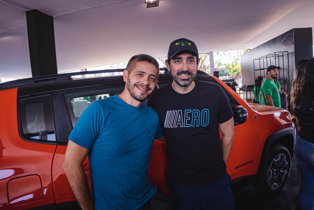 Jose Correira E Henrique Oliveira