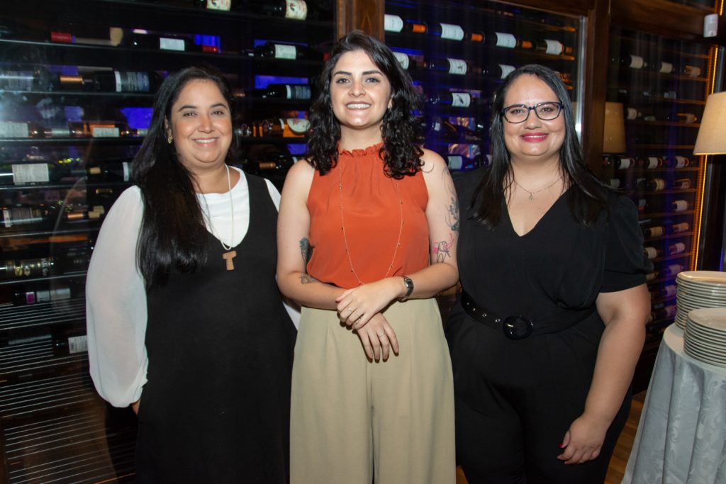 Lara Pernambuco, Juliane Garcia E Emmanuely Mota
