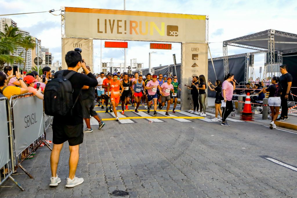 
				Largada Live Run 
				