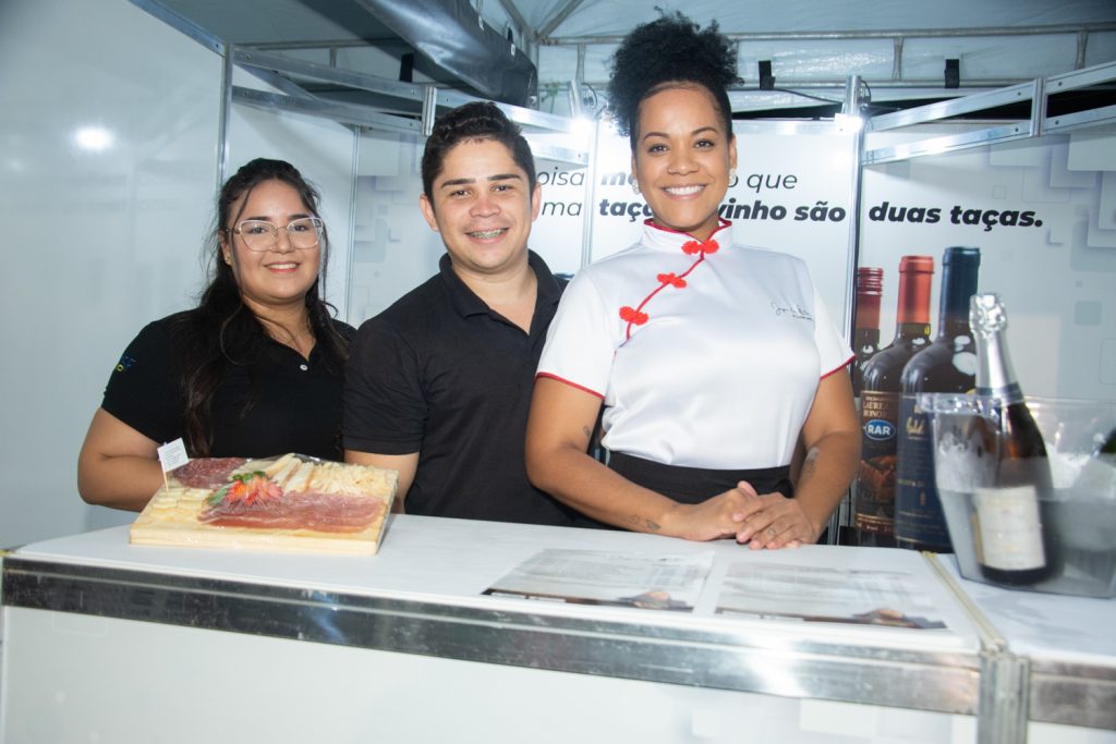 Larissa Soares, Airly De Araújo E Milena Sousa