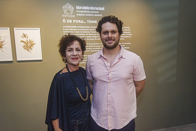 Arte e Cultura - Galeria Mariana Furlani abre as portas para as exposições “Ô de Fora…Tome Chegada” e “Casulo”