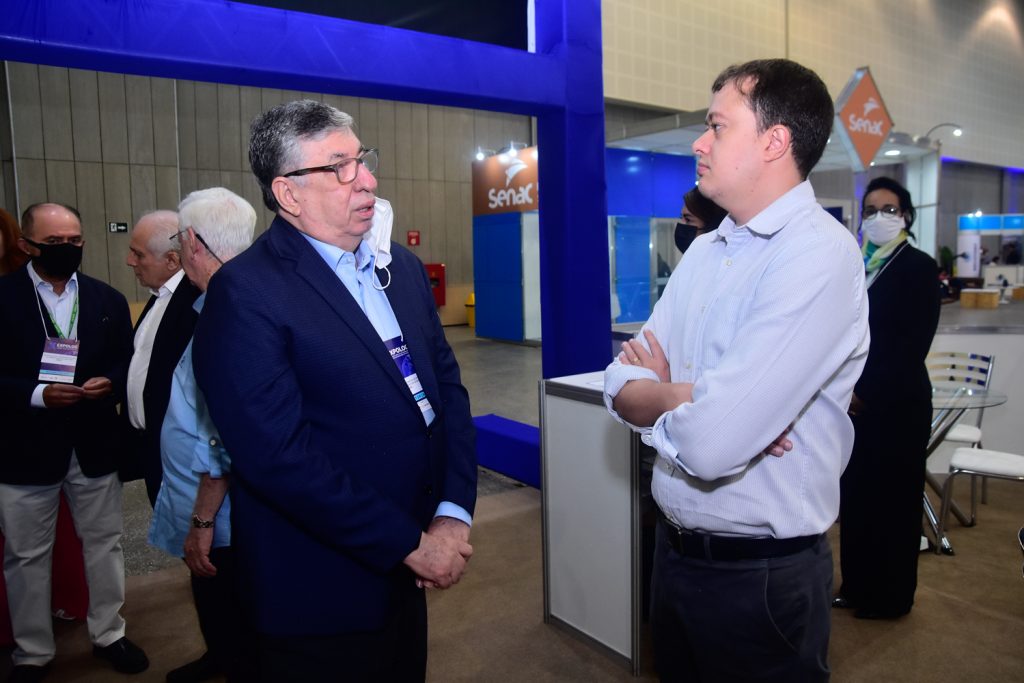 Maia Júnior E Victor Ximenes