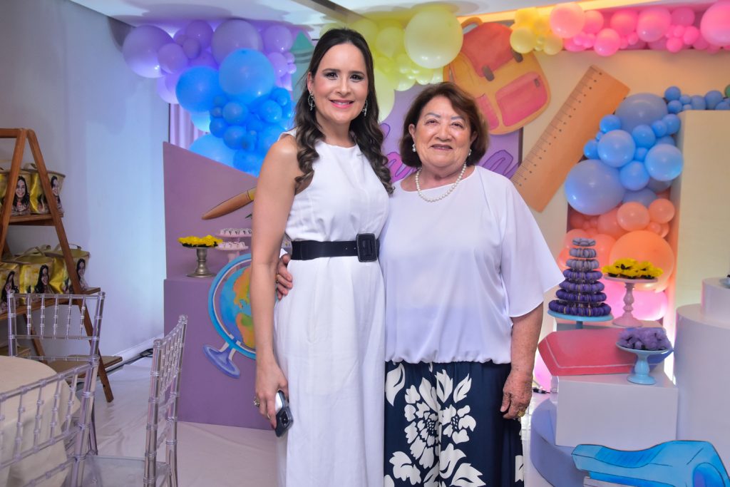 Manoela Crisóstomo E Odailze Campos Cavalcante