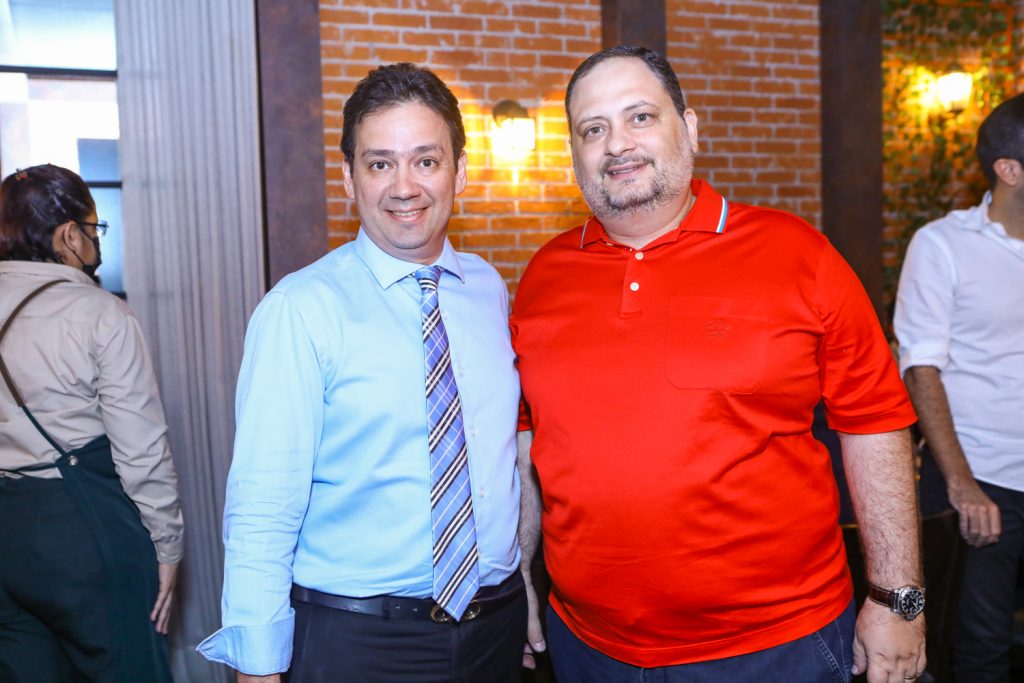 Marcio Vitor E Reinaldo Salmito (1)