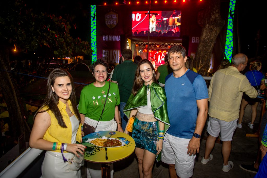 Marilia Teixeira, Cibely Pinheiro, Livia E Paulo Teles