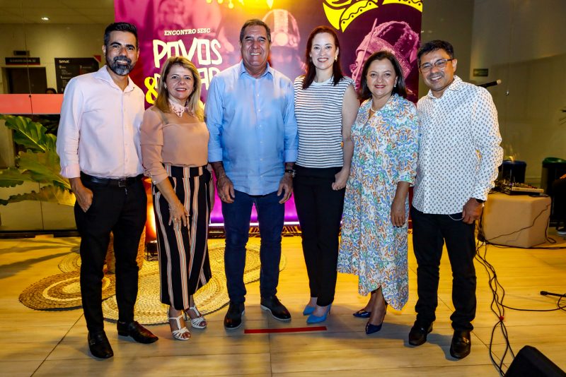 Herança nativa - Nomes de peso das artes plásticas cearenses marcam presença na abertura do Encontro Sesc Povos do Mar