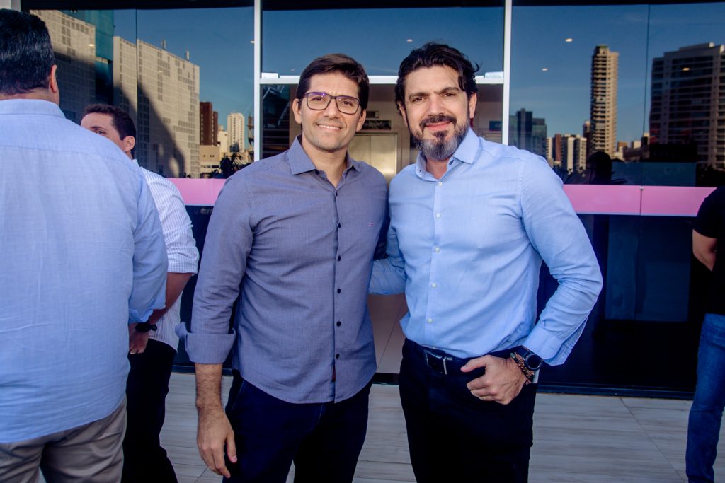 Mauro Clark E Rômulo Santos