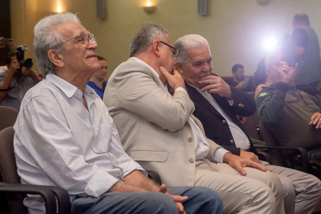 Mino Castelo Branco, Assis Cavalcante E Pio Rodrigues