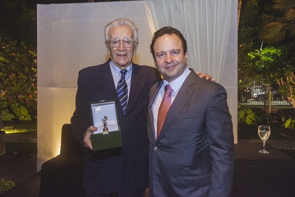 Mino Castelo Branco E Igor Queiroz Barroso