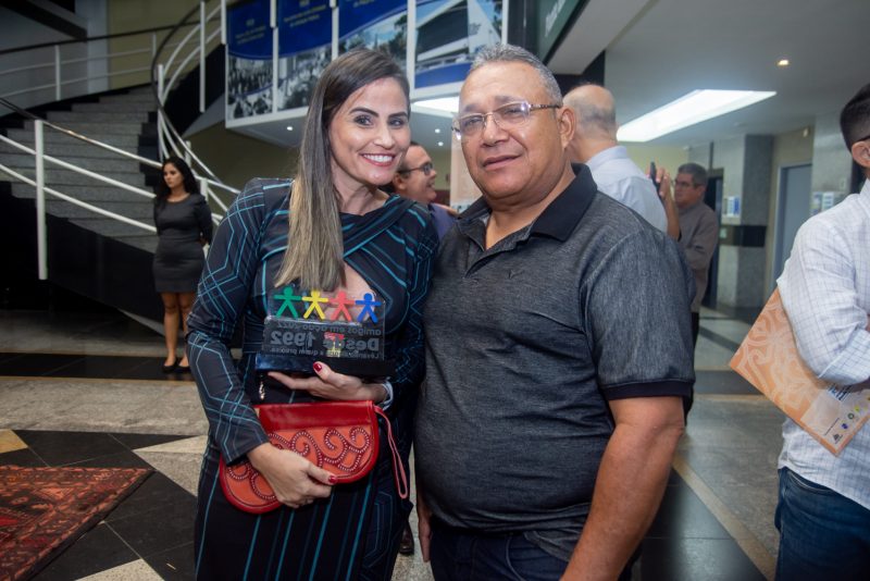 Arte e Cultura - Campanha Amigos em Ação abre 14ª Exposição de Obras de Arte