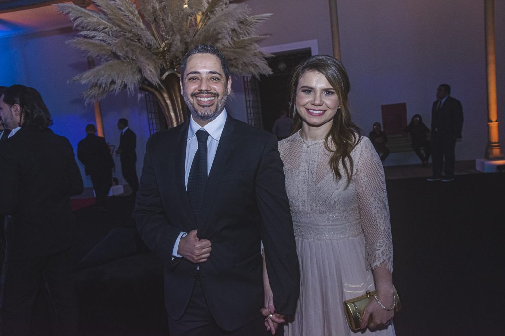 Paulo Victor Cavalcante E Sofia Paixao