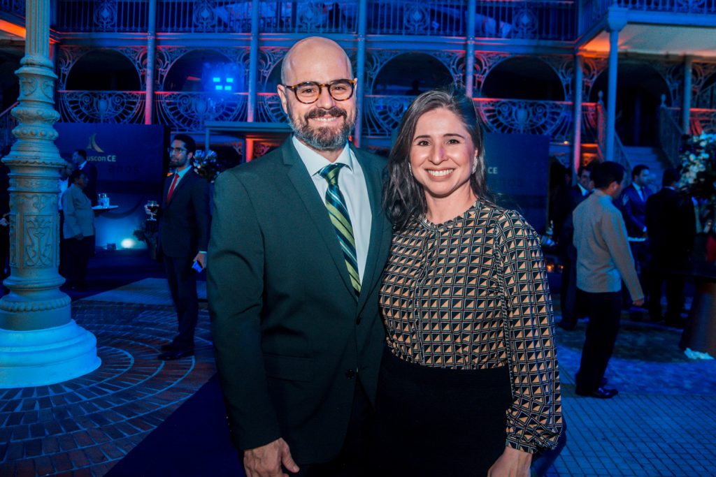 Régis Nogueira E Mariana Tomaz