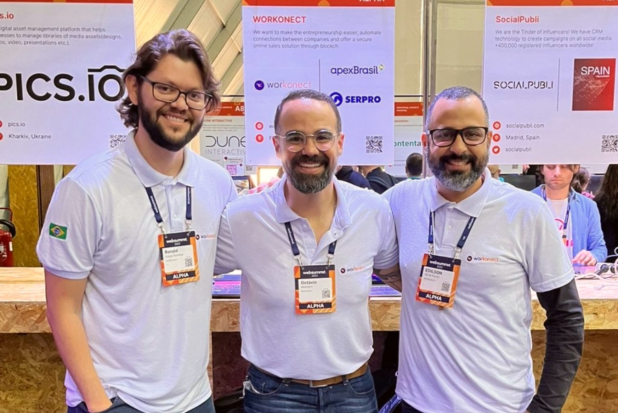 Empresários cearenses divulgam startup durante pitch no Web Summit Lisboa