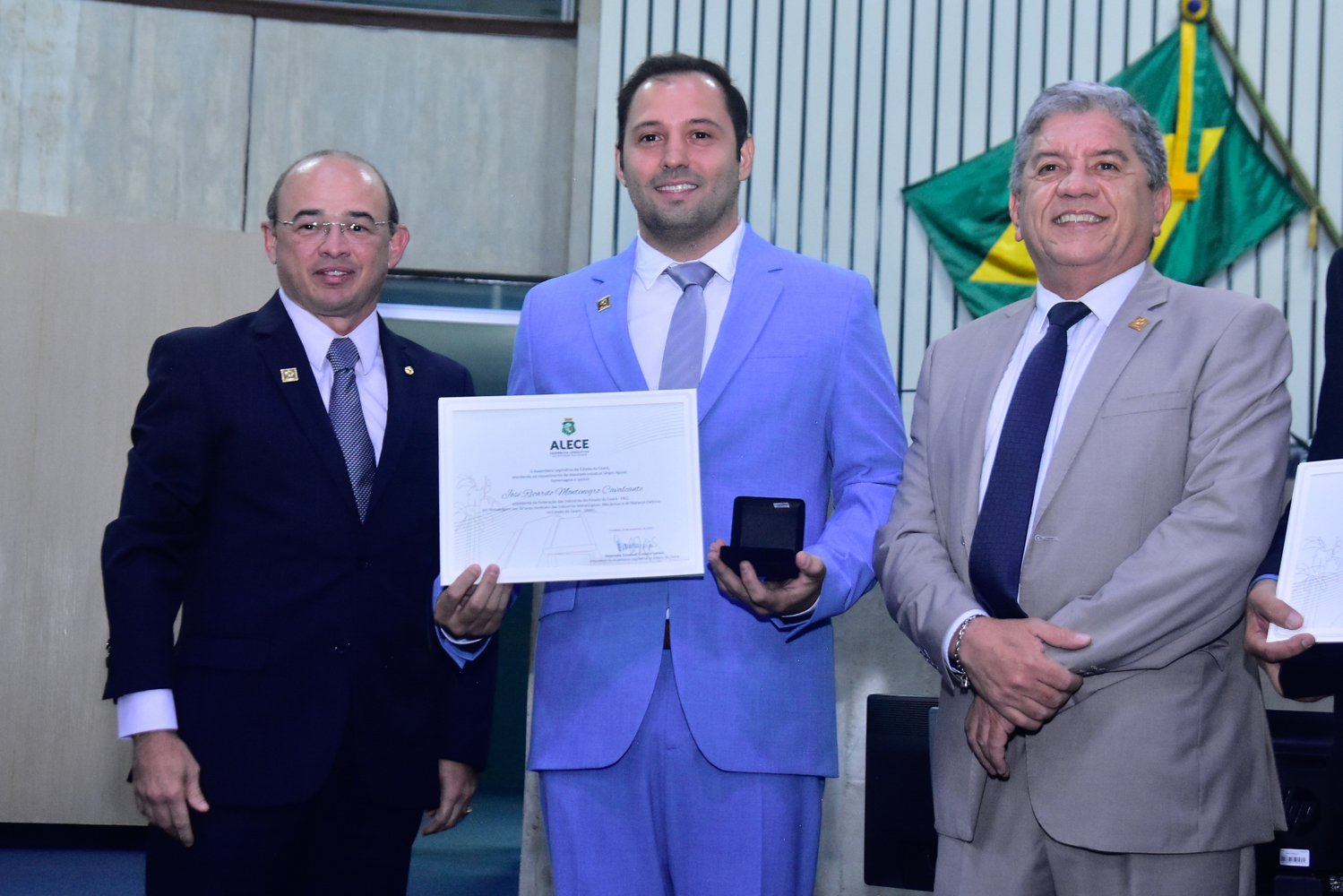 Ricardo Cavalcante é homenageado em sessão solene dos 50 anos do Simec