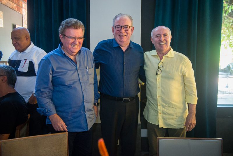 celebração - Ricardo Cavalcante e Edgar Gadelha comemoram aniversário no L’ô