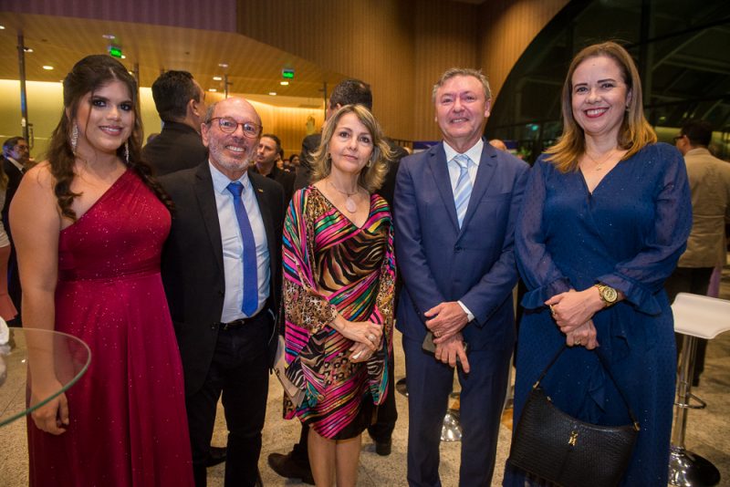 Reconhecimento - Ricardo Cavalcante é agraciado com o Prêmio ACOMAC