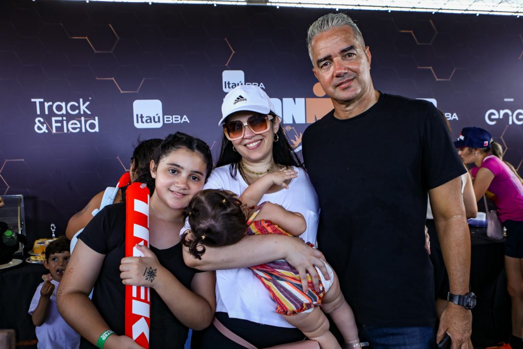 Thais, Anne, Carol E Kall Aragao (1)