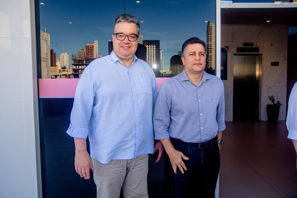 Ticiano Rêgo E Rômulo Vasconcelos