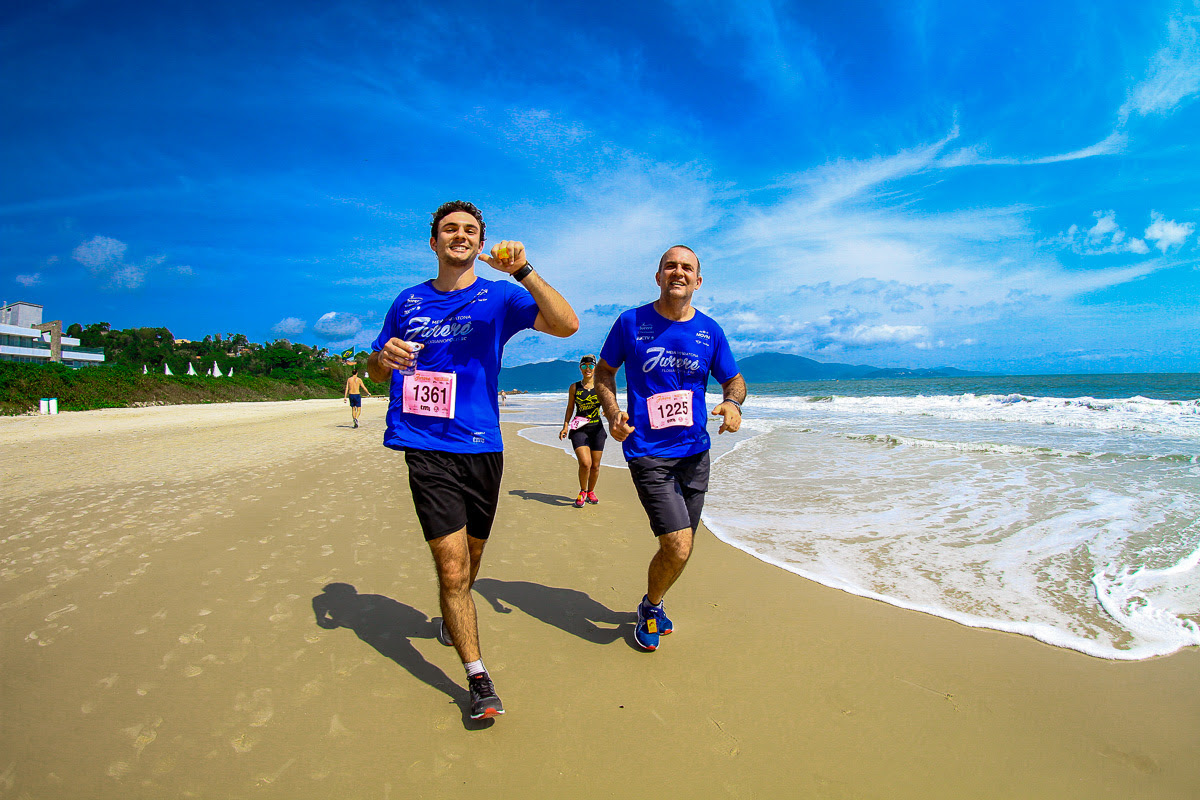 Meia Maratona de Jurerê reúne mais de 3 mil inscritos na corrida mais charmosa do Brasil