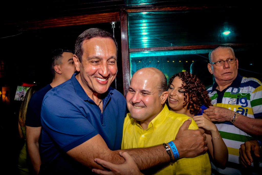 Viana Júnior E Roberto Cláudio