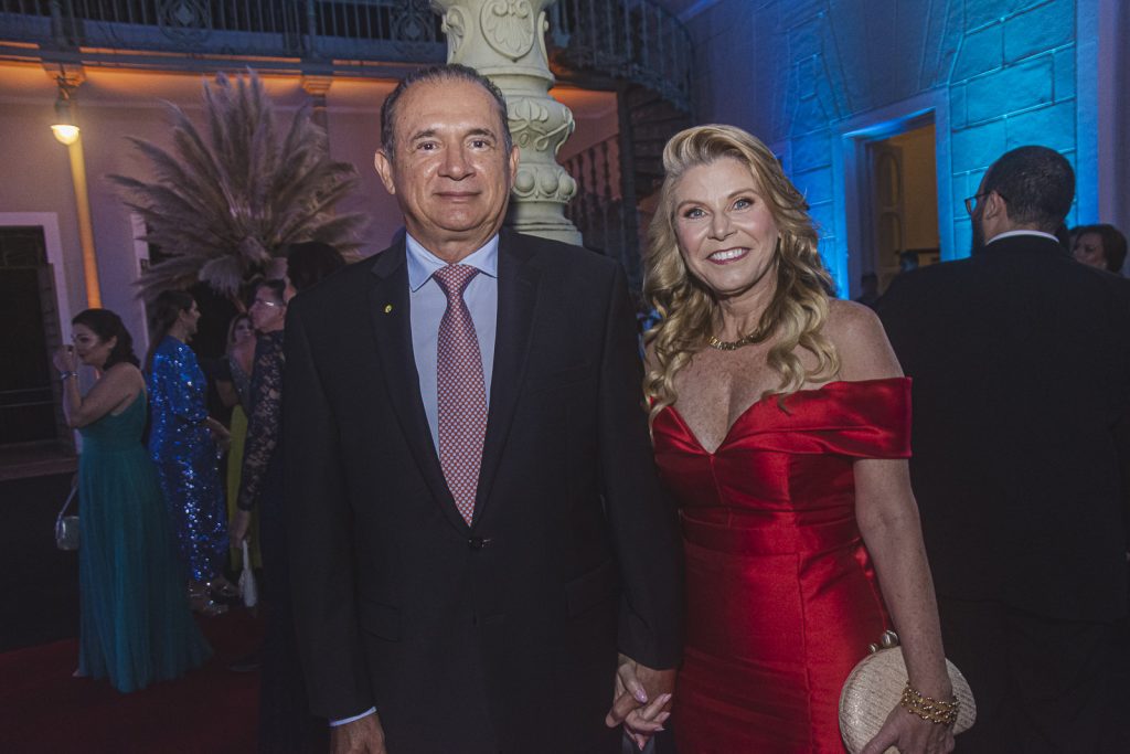 Washington Araujo E Rosangela De Francesco