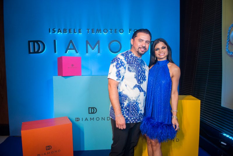 Glamour e sofisticação - Em noite de puro brilho, Diamond Design lança collab em parceria com Isabele Temoteo
