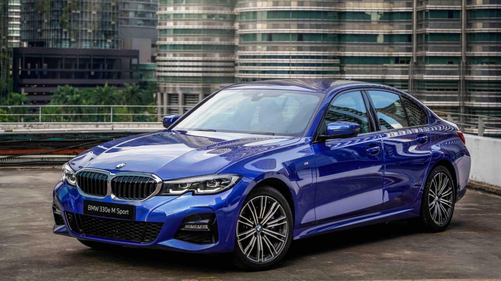 2880x1620 Blue Bmw 330e M Sport 2021 4k 5k Cars Scaled