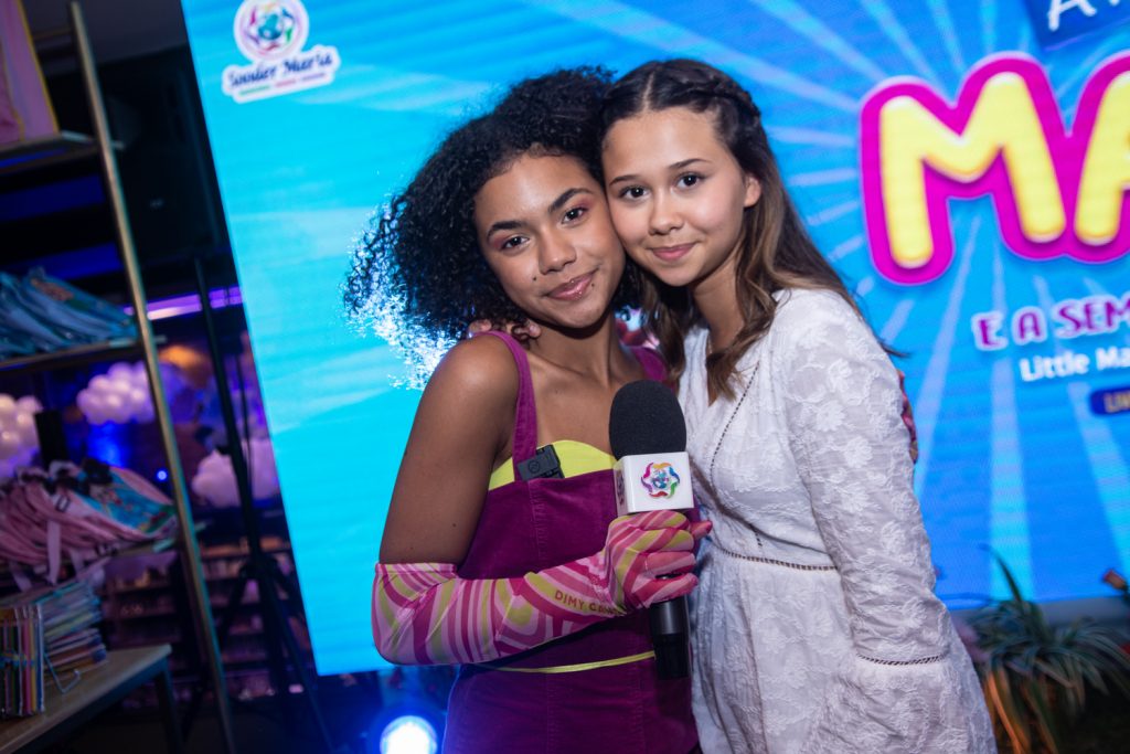 Alana Cabral E Nathalia Costa