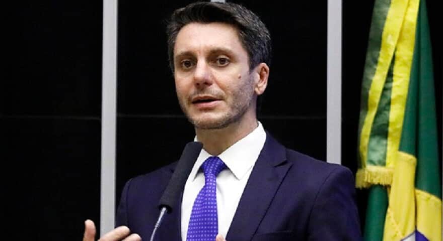 PSDB e Cidadania dizem apoiar PEC mas com ressalva de Bolsa Família só um ano fora do teto